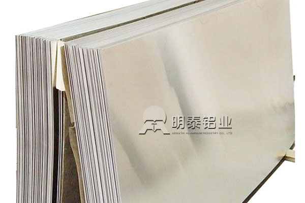 3104铝板生产厂家_饮料罐罐底用3104铝板冲压好，价格低