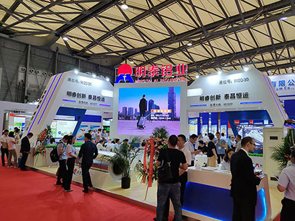2018上海铝工业展会，人生就是博Z6·尊龙凯时铝业产品备受称赞